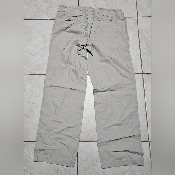 Columbia hiking athletic outdoor khaki chino pants 12 - Picture 3 of 3